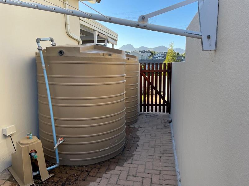 2 Bedroom Property for Sale in Groenkloof Retirement Village Western Cape